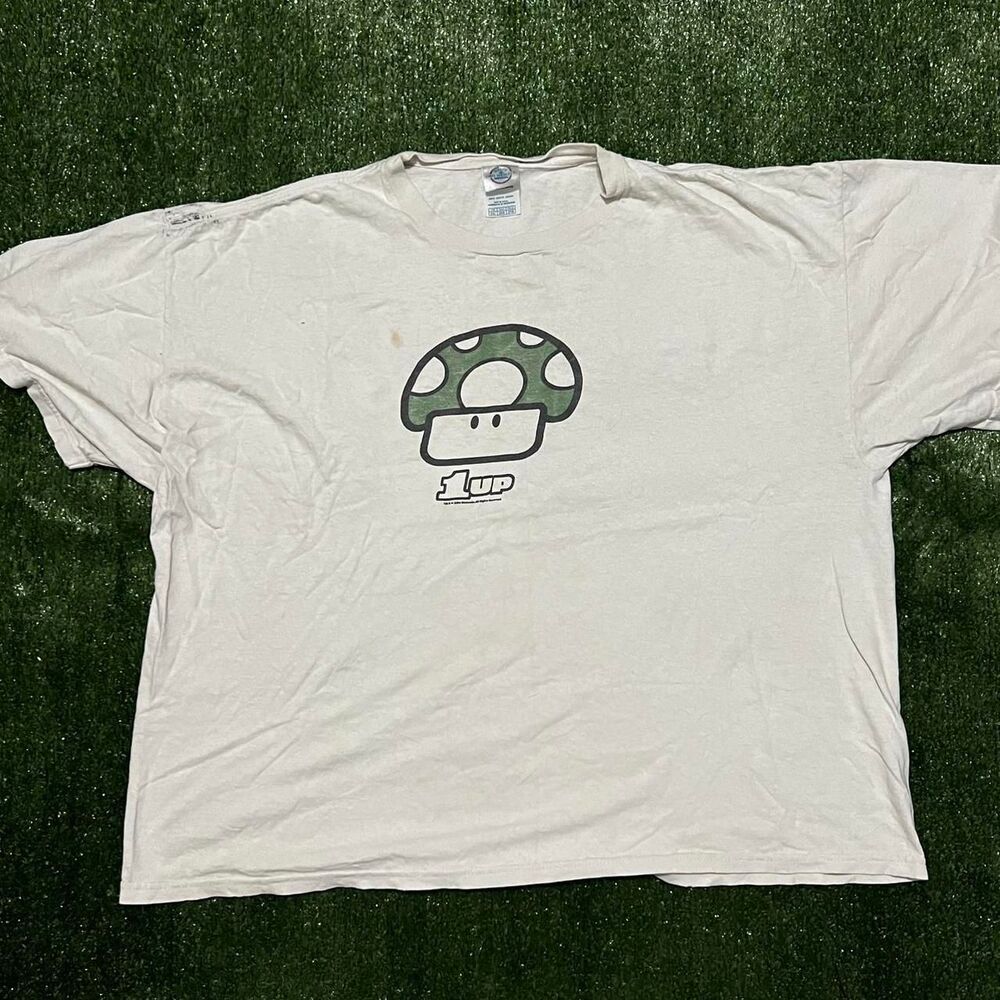 Nintendo Men's White and Cream T-shirt